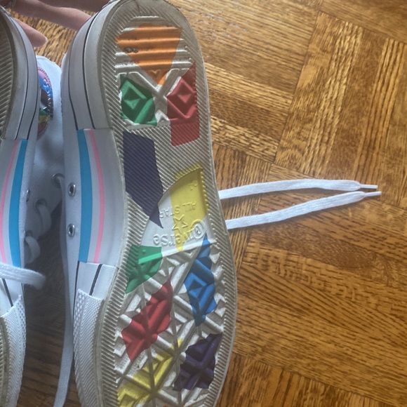 pride platform converse - Picture 3 of 5